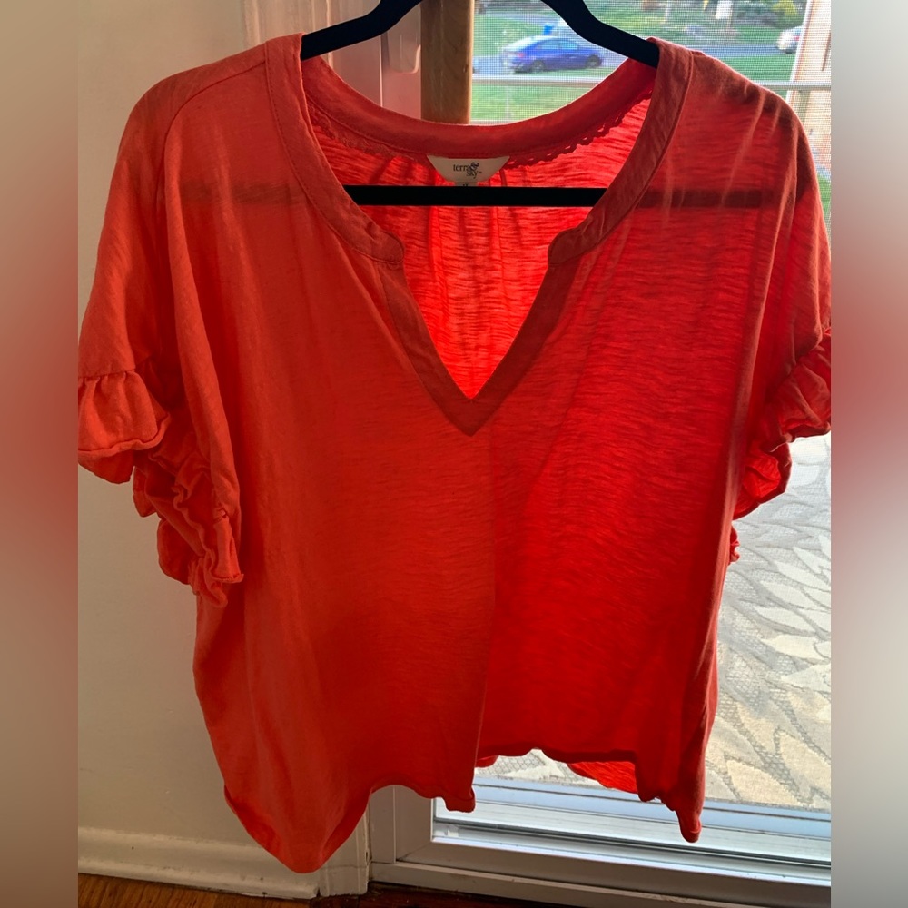 Terra sky salmon top